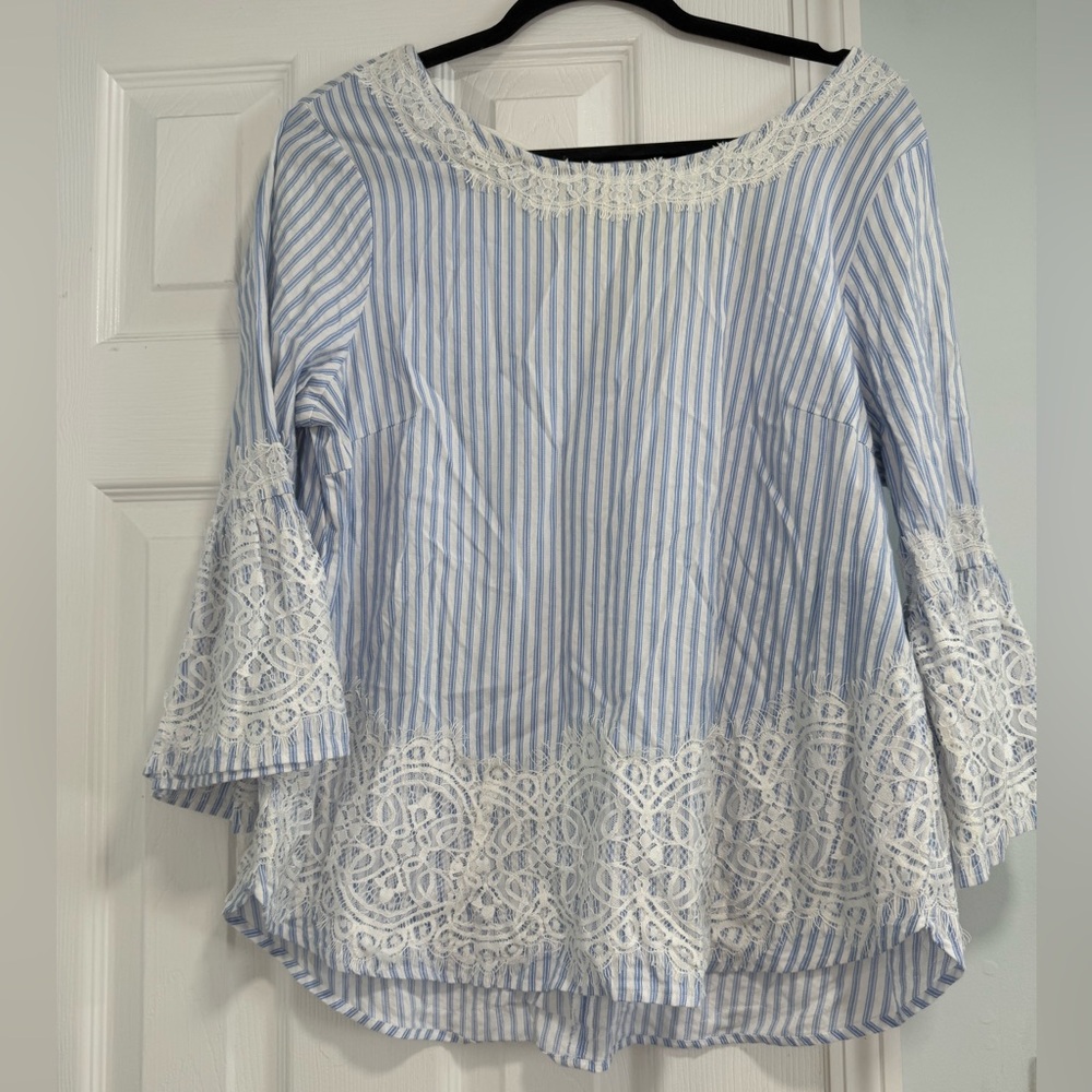 Chic Blue Striped Lace Blouse